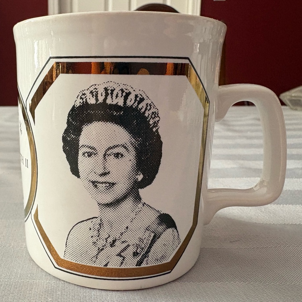 Silver Jubilee mug.